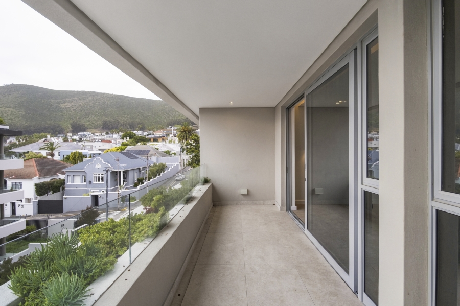 3 Bedroom Property for Sale in Fresnaye Western Cape